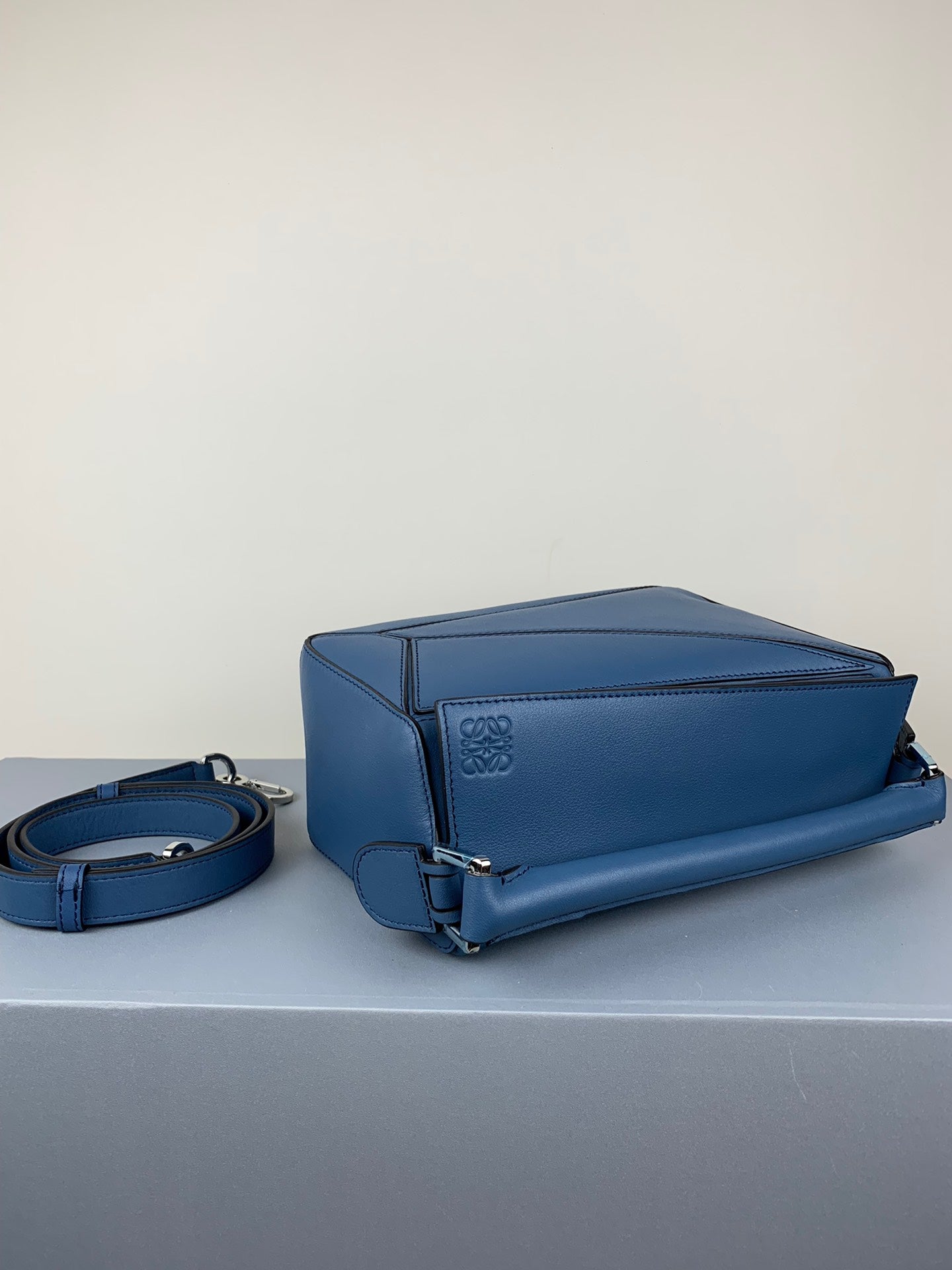 羅L威-Puzzle bag 小牛皮 小號