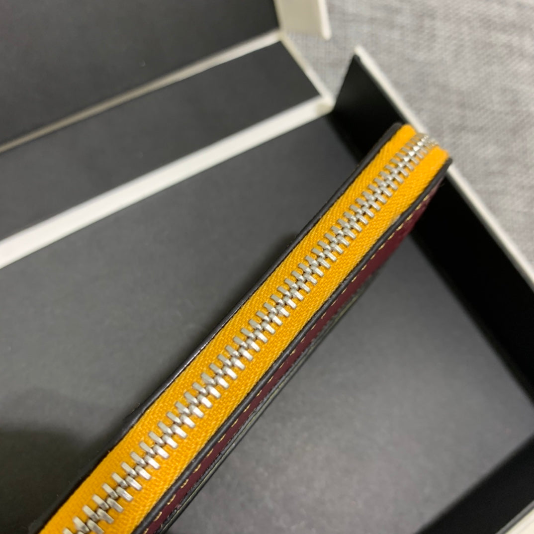Loewe 百香果拉鍊小卡包