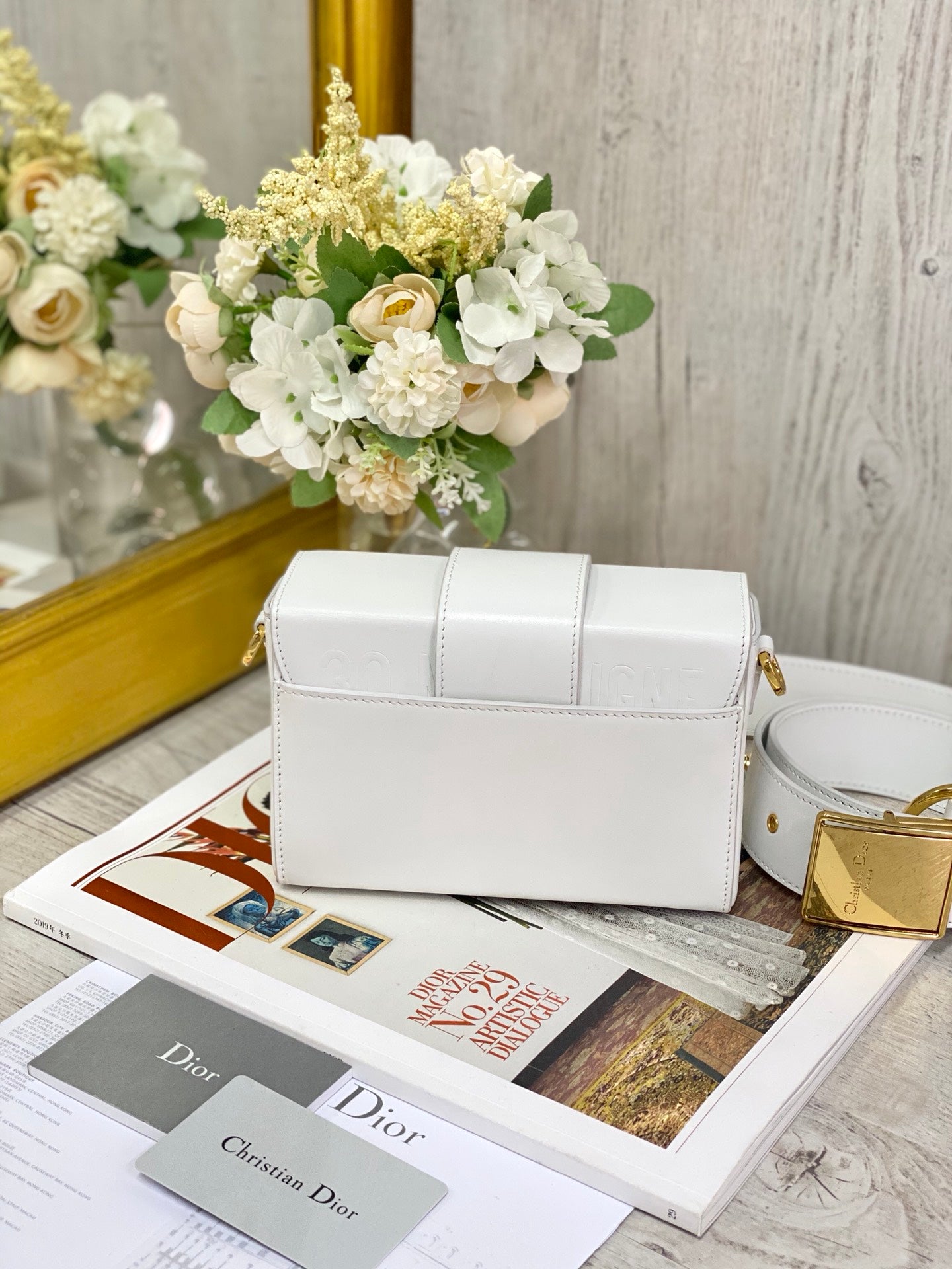 Dior 蒙田 Mini Box-牛皮平紋-金扣-17.5cm-白色