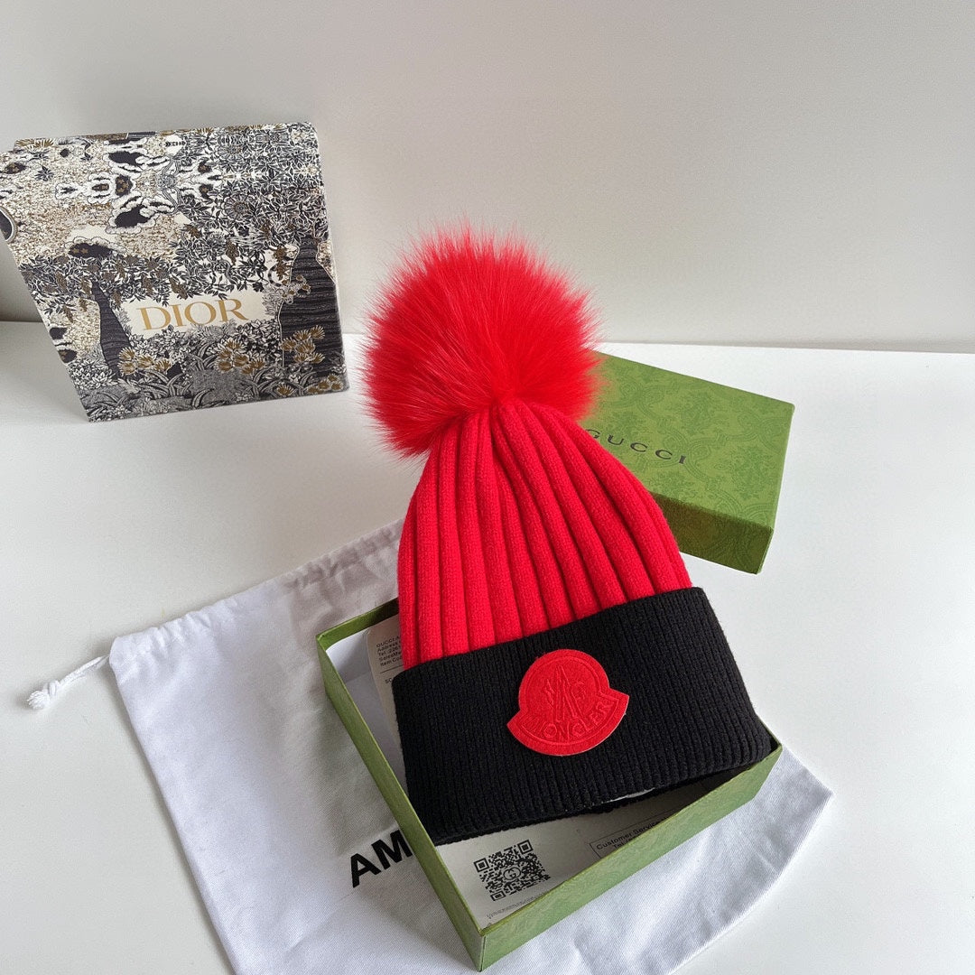 Moncler-狐狸毛球毛帽 紅色