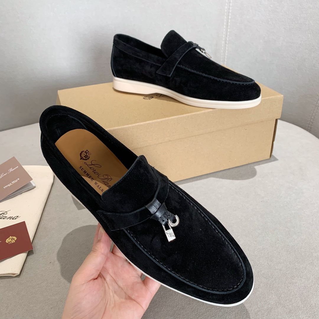 Loro p1ana-羊絨復古平底鞋 男款 黑色