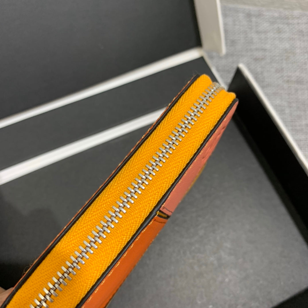 Loewe Puzzle 拉鍊卡包