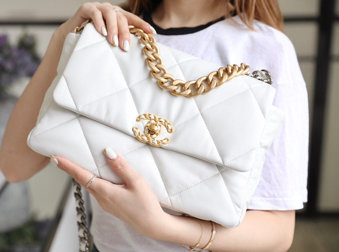 Chanel 19Bag-中號白色