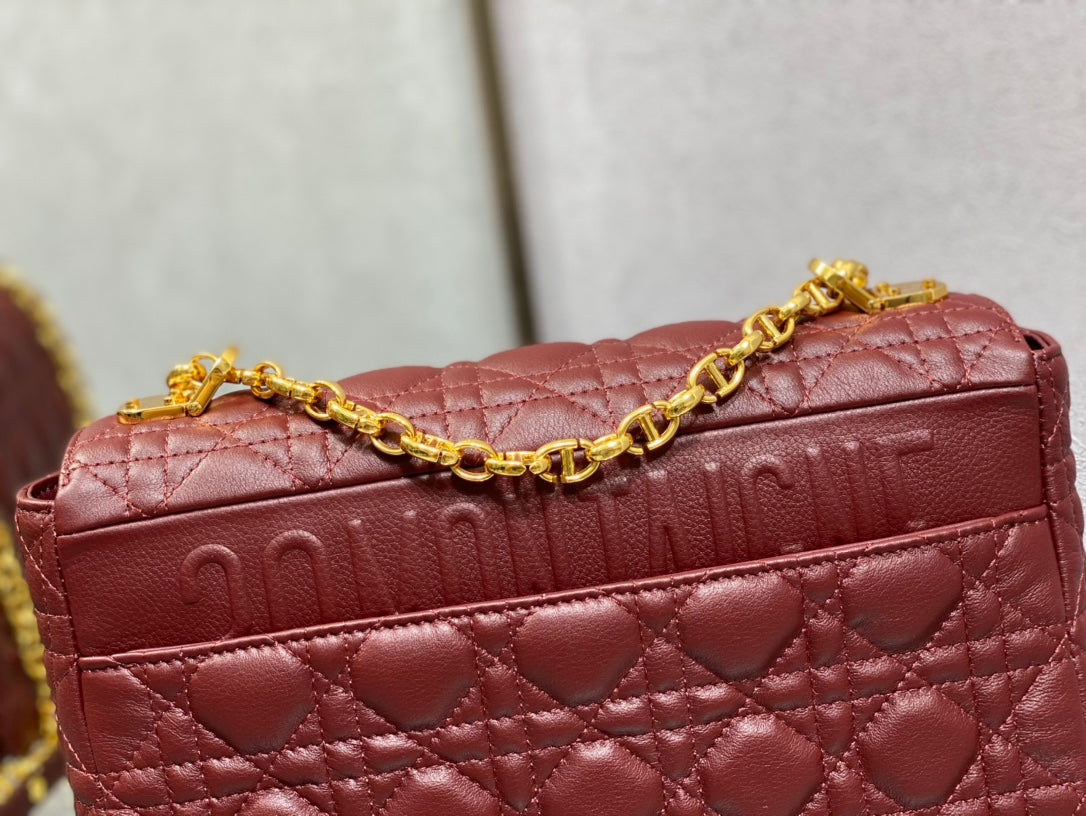Dior-Caro 菱格紋 小牛皮 中號 酒紅色