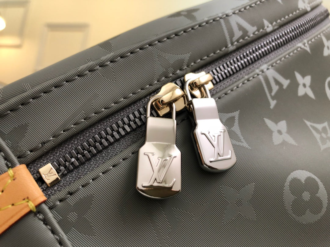 Lou-Monogram Titanium 小號 後背包