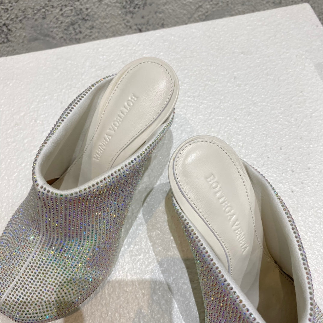 B編織-22S官網秋冬新品 高跟鑽拖 (35-39，40-42可訂製）