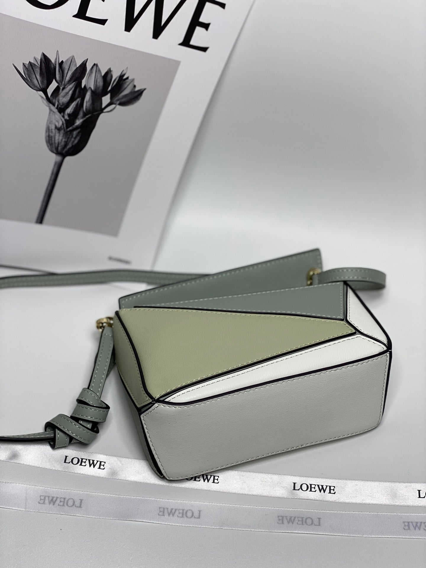 羅L威-Puzzle bag mini 小牛皮