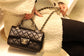 Chanel 吊墜徽章 mini CF