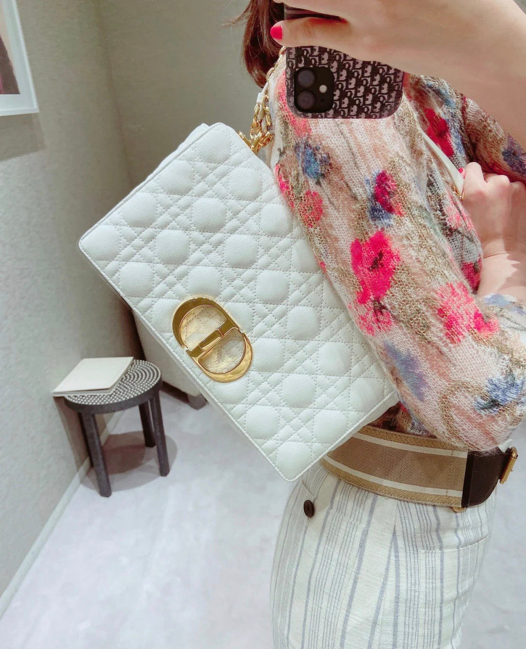Dior Caro 大號28cm-白色小牛皮