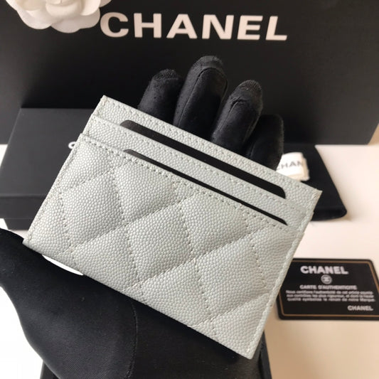 Chanel 大Logo卡包