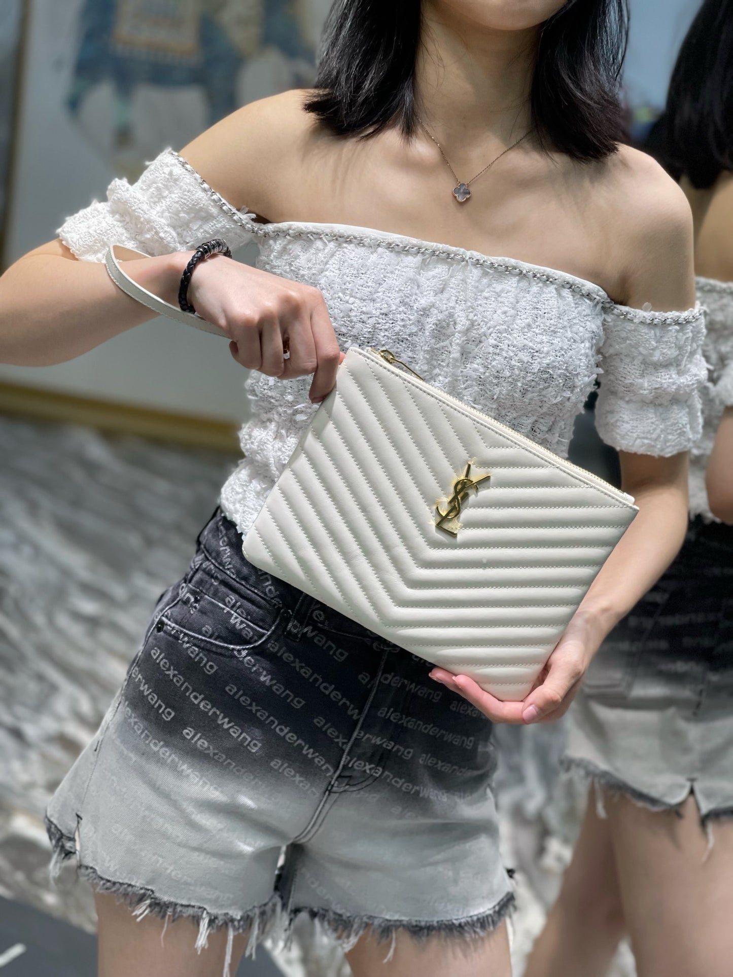 YSL 提花拼接文件手拿包-白色金扣-24cm