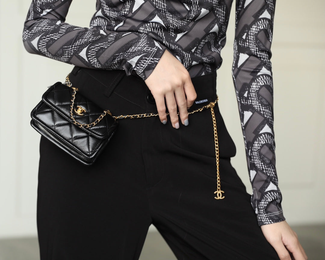Chanel 金幣豆腐包