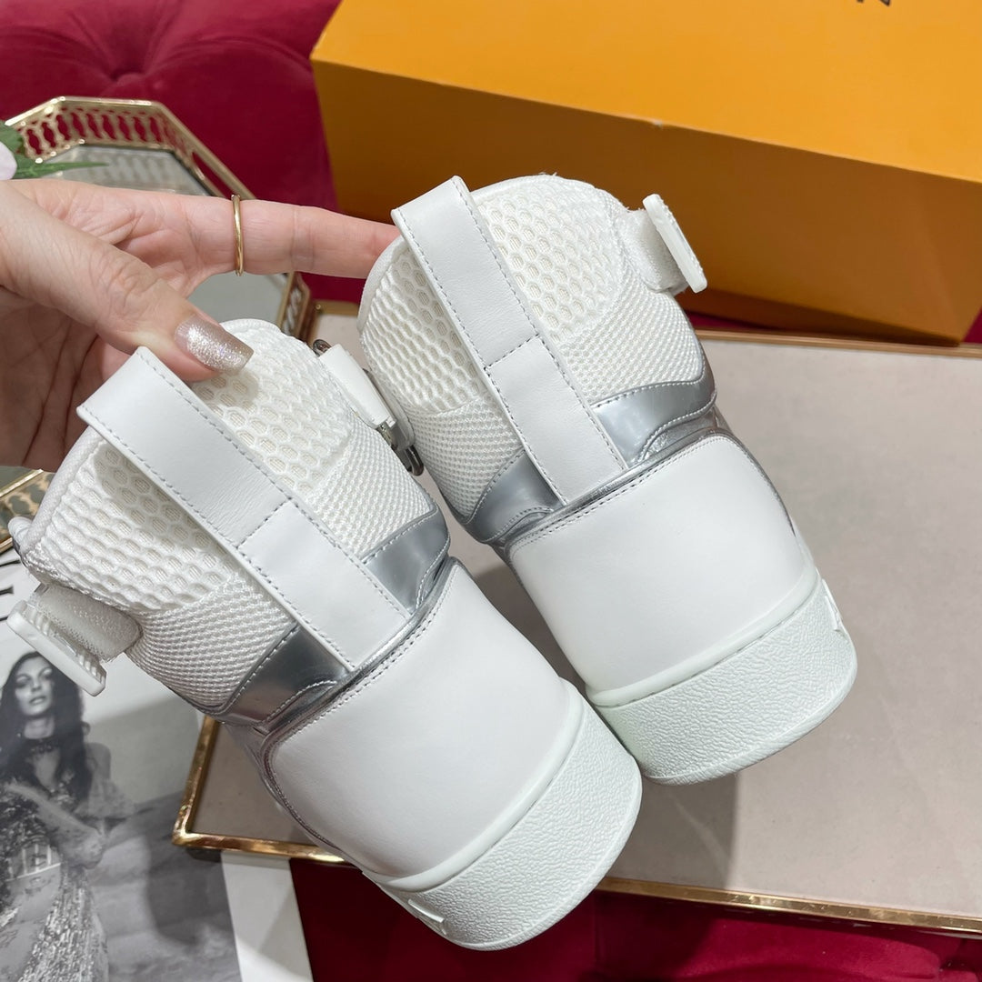 LV鞋-LV TRAINER 高筒 休閒鞋（銀）