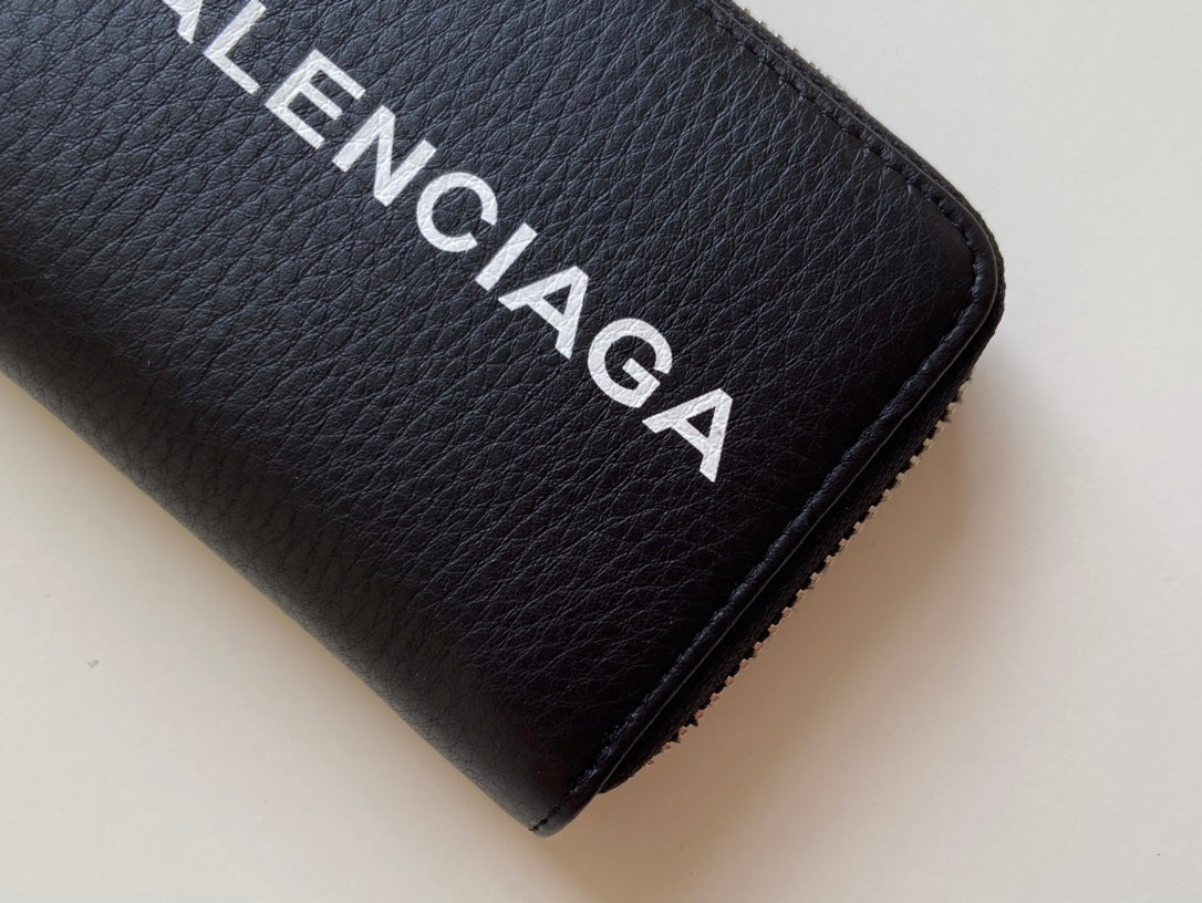 Balenciaga 拉鍊零錢包-荔枝牛皮
