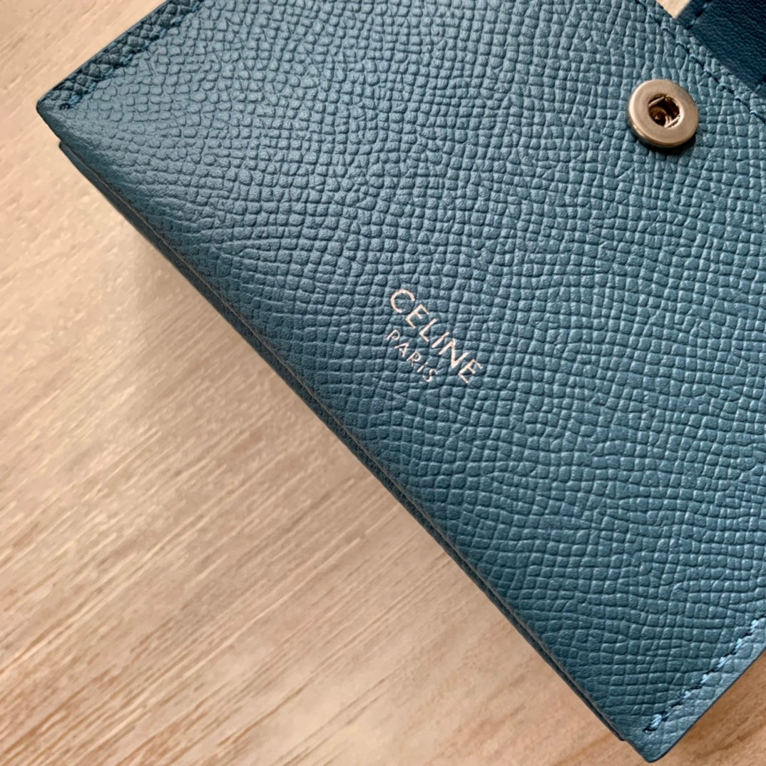 Celine 粒面牛皮風琴卡包
