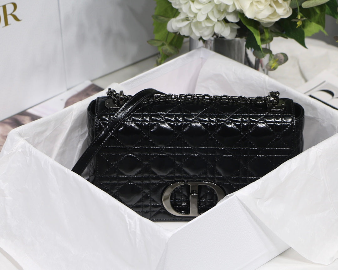 Dior Caro 褶皺漆皮系列 中號25cm-黑色