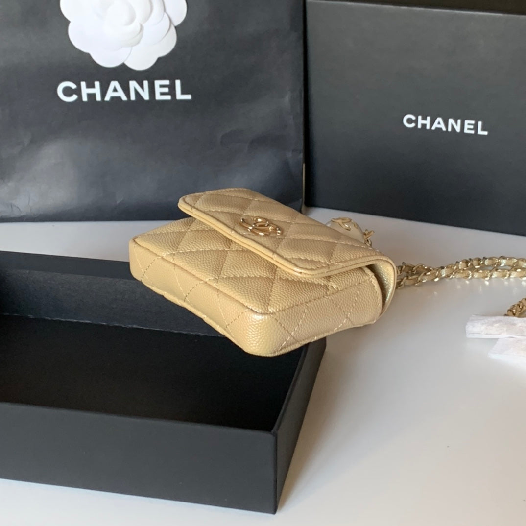 CHANEL 珍珠鏈條零錢包！