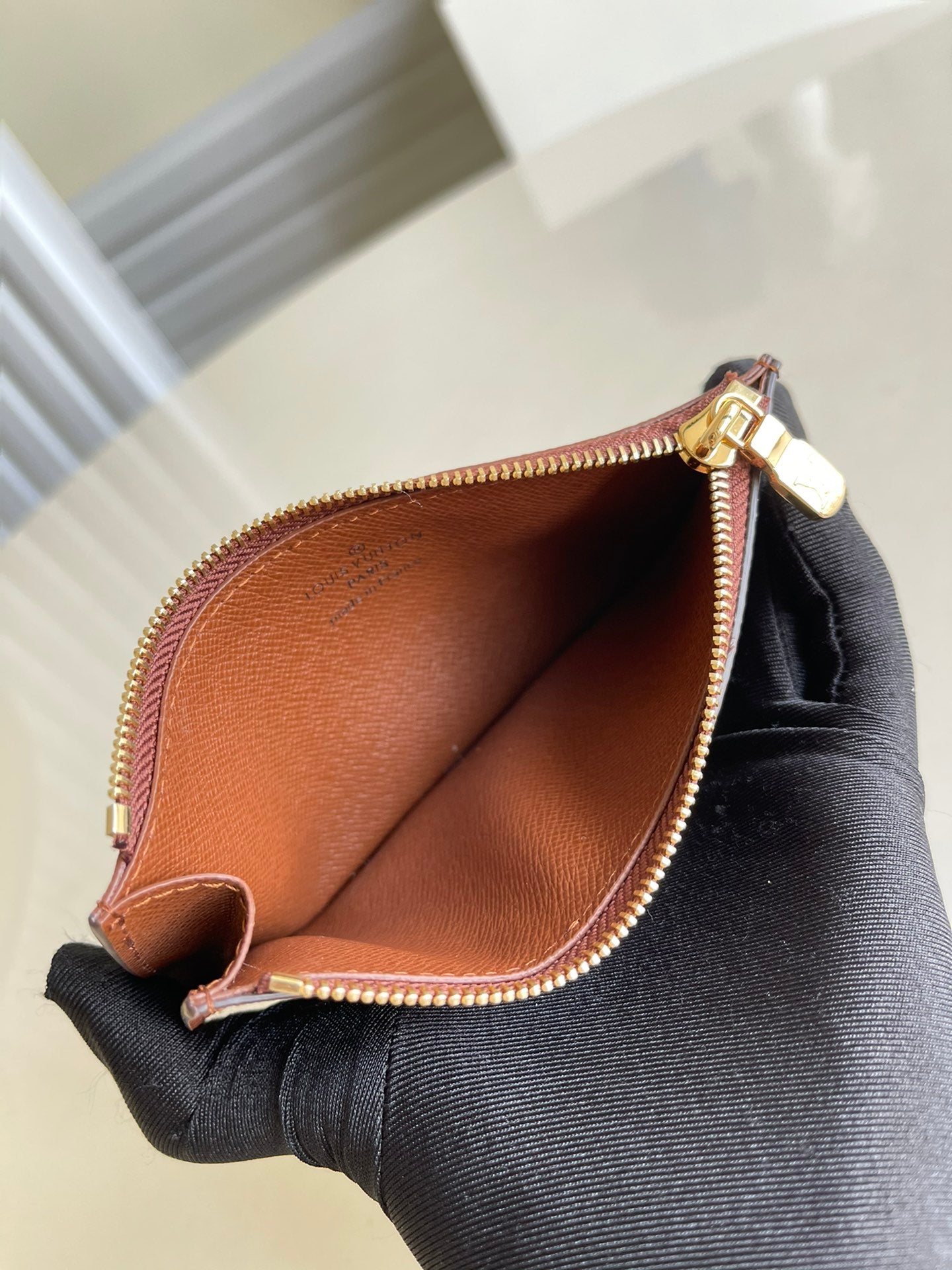 LV M64038 COIN 卡包 男女同款