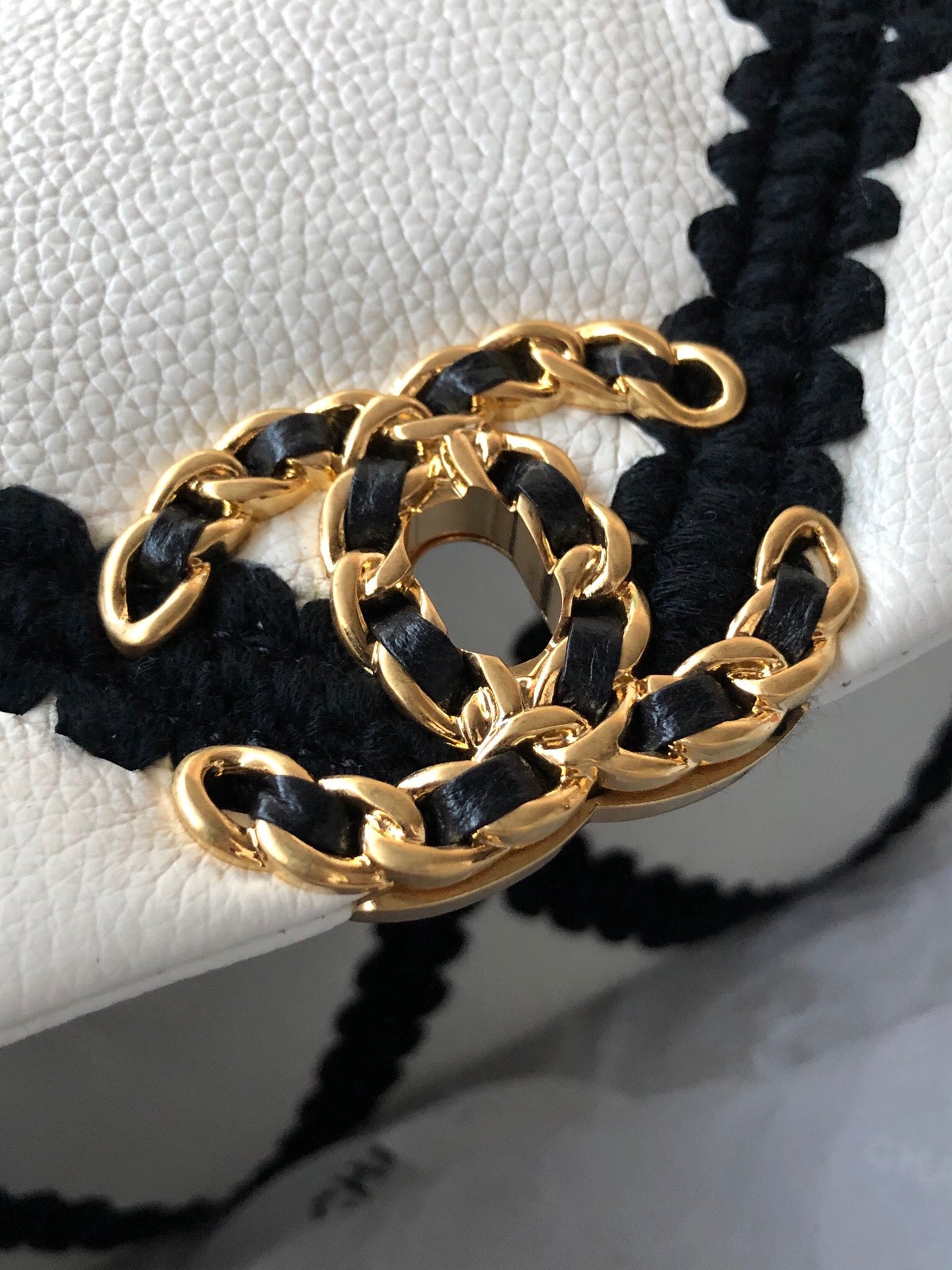 Chanel 19Bag 牛皮款-黑白格紋
