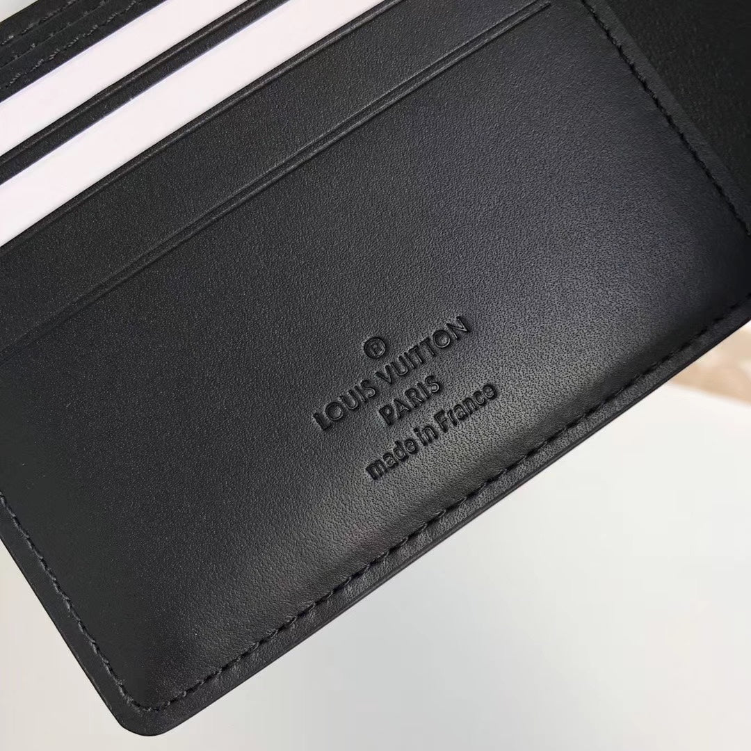 LV M62901 短夾