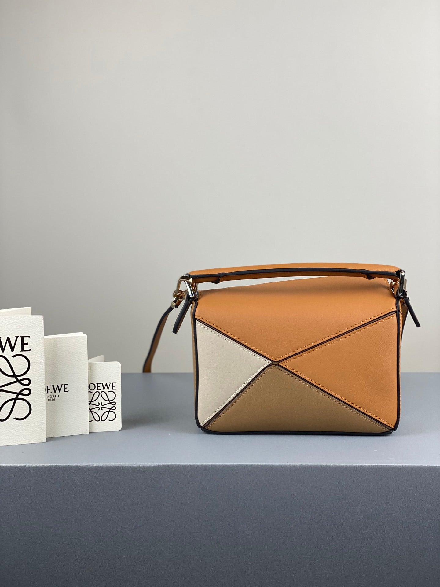 羅L威-Puzzle bag mini 小牛皮