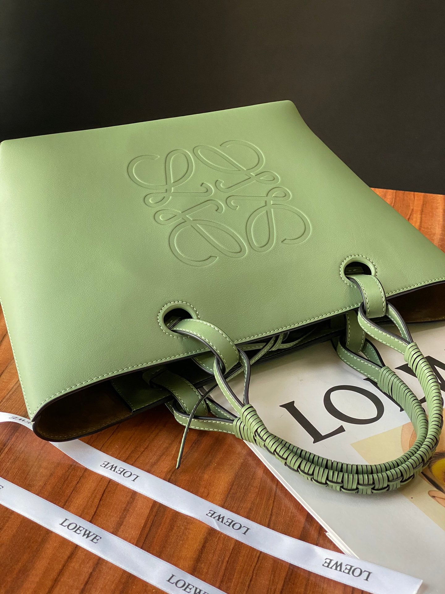 羅L威-Anagram Tote 手袋 牛皮 牛油果綠色 小號
