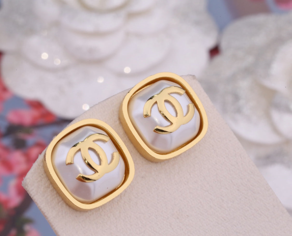 Chanel 耳環