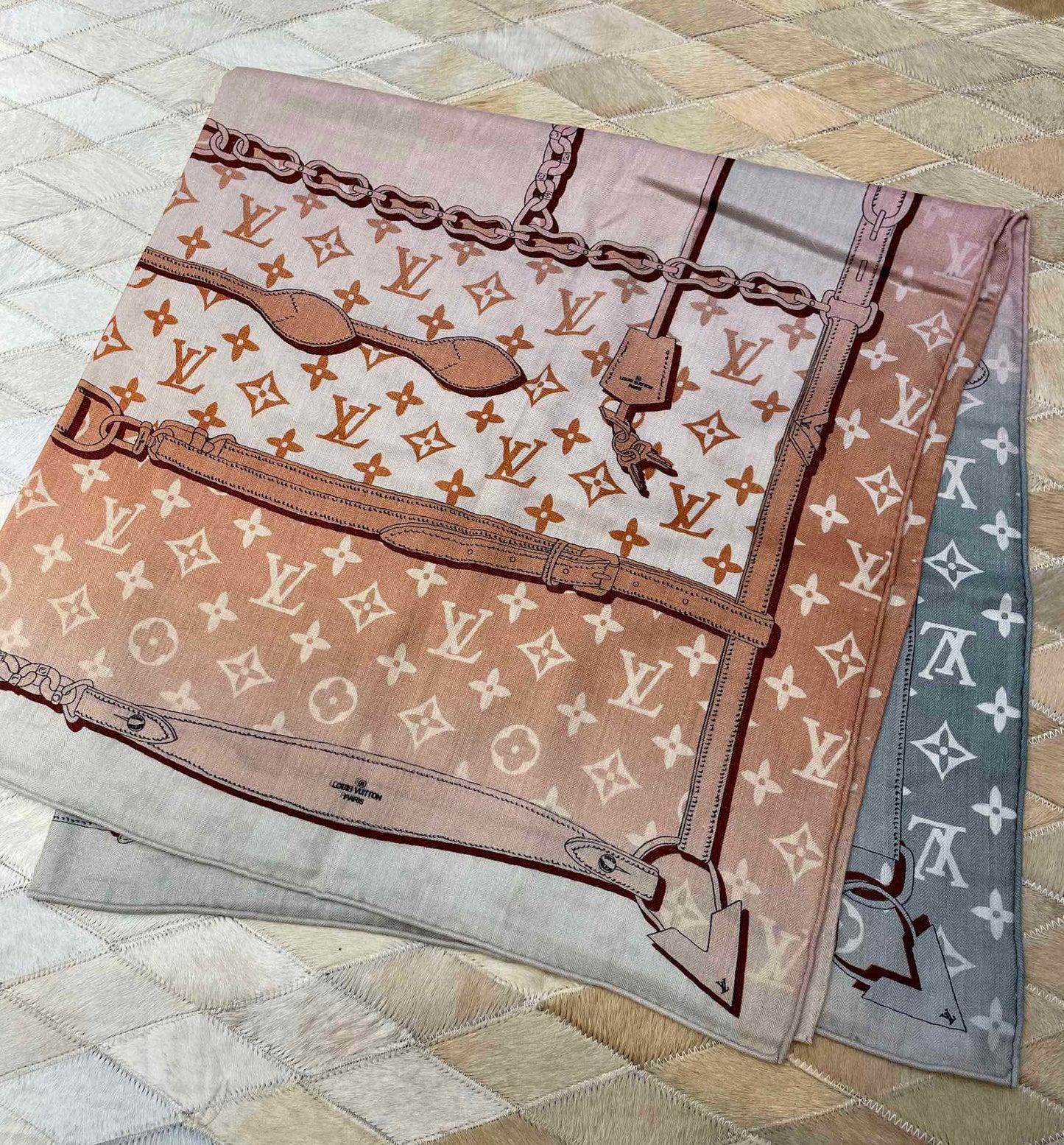 路L家-雙面同色圍巾 110*110cm baby絨級別
