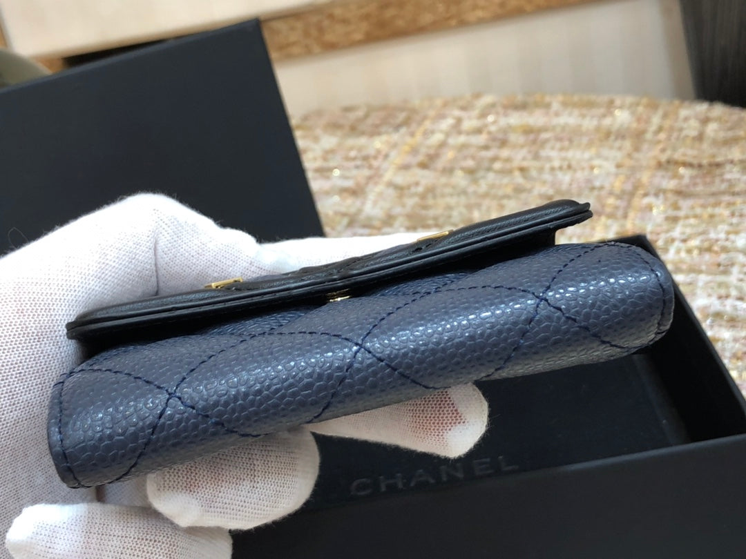 Chanel 復古CC荔枝牛皮-深藍色翻蓋雙層卡包-仿舊五金