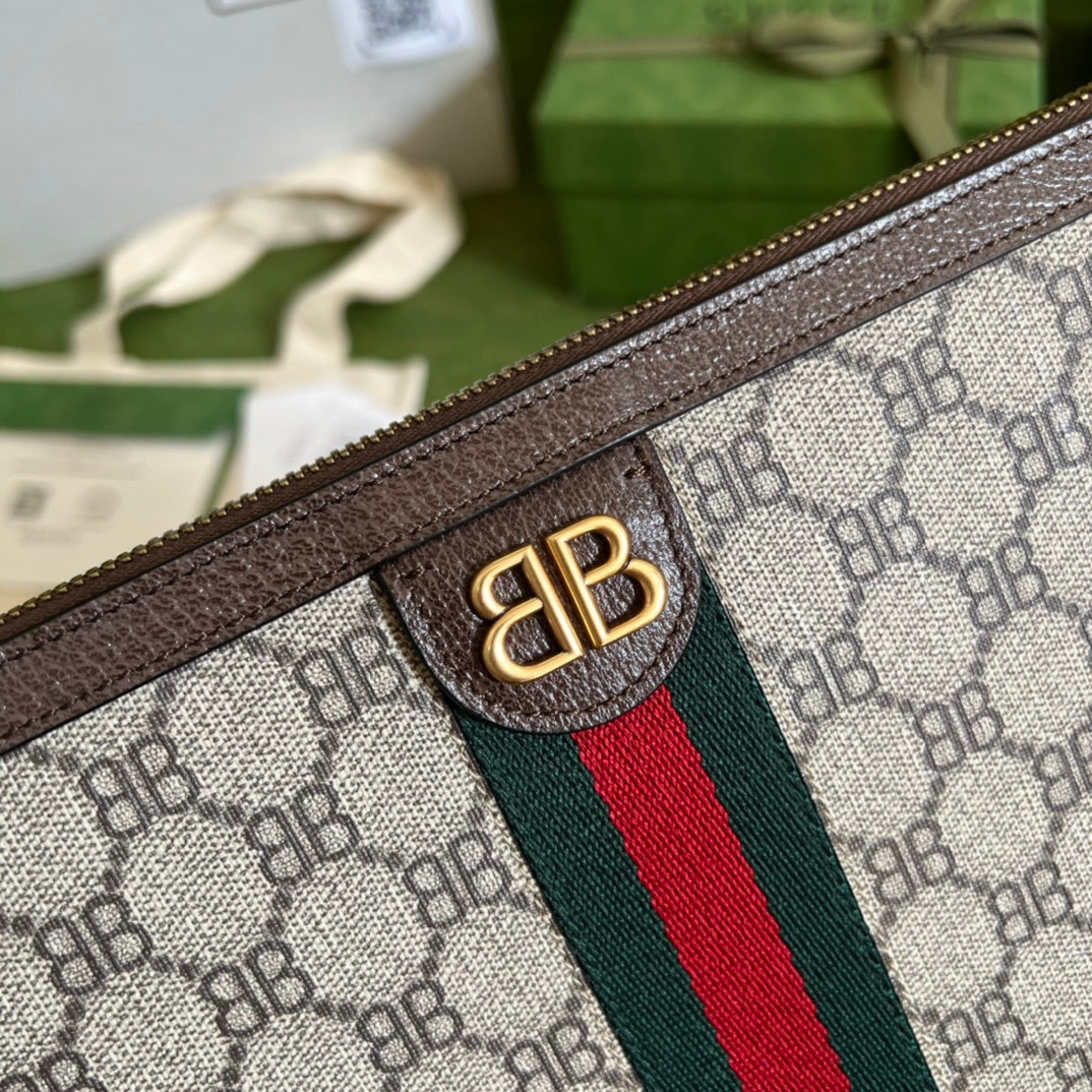 Gucci x Balenciaga 聯名手拿包