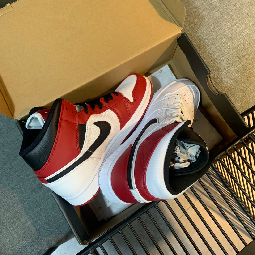 N1K- AJ 1 mid 中筒板鞋 休閒鞋 白紅色