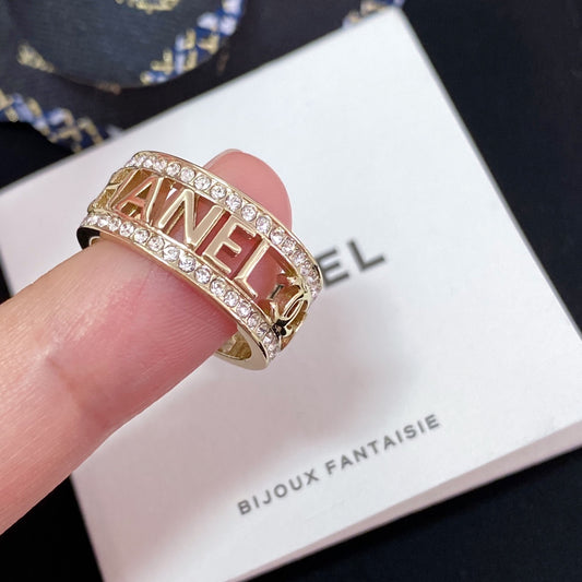 Chanel 戒指