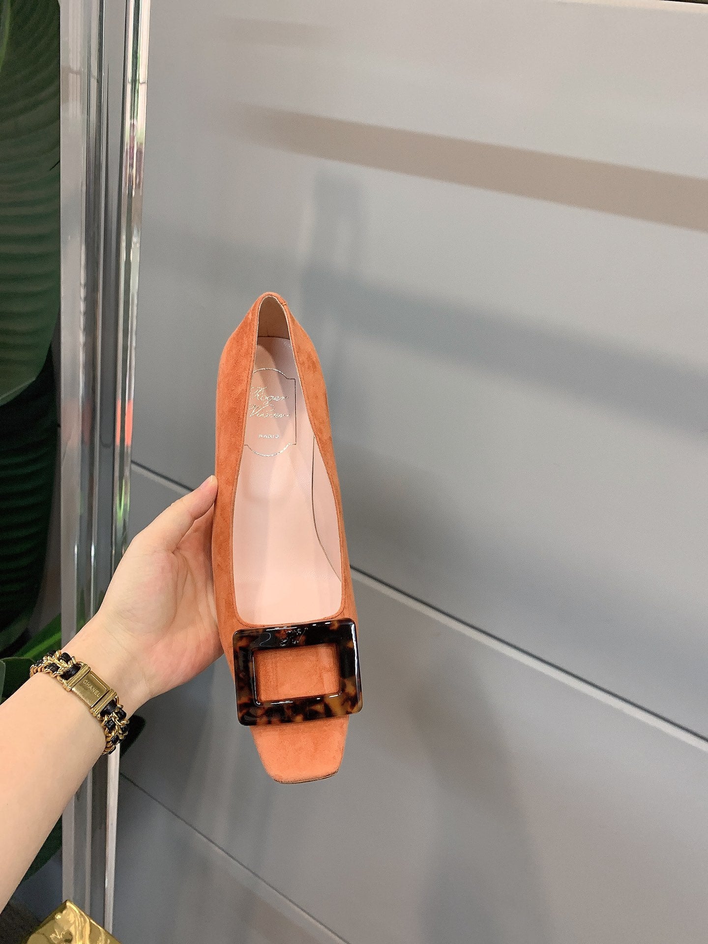 Roger Vivier Belle玳瑁扣方頭鞋