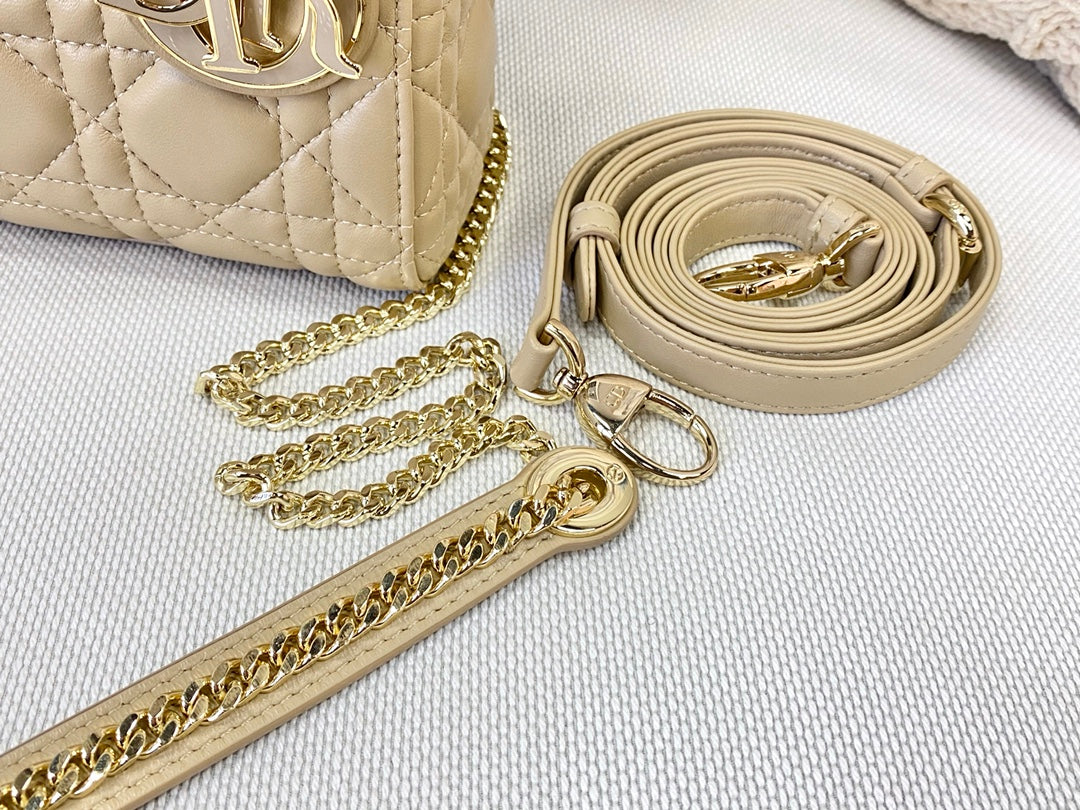 Dior-Mini Lady Dior手袋-三格黛妃-17cm-熔岩棕珐瑯扣