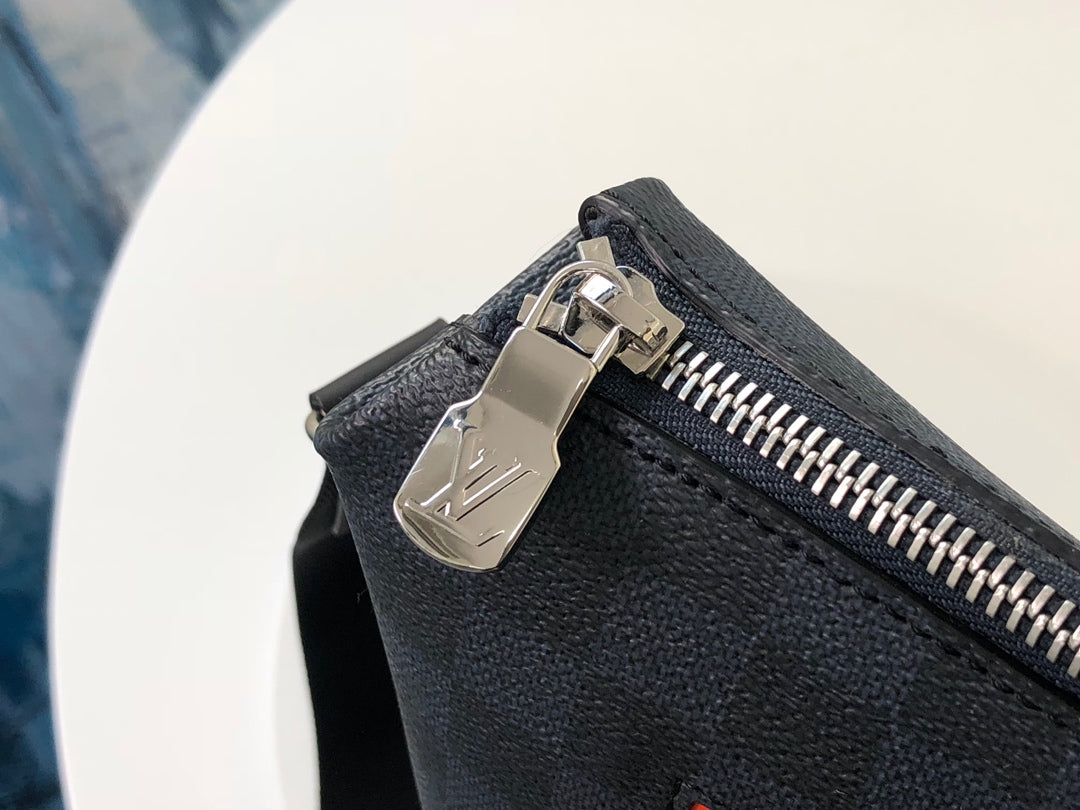Lou-Damier Cobalt 郵差包