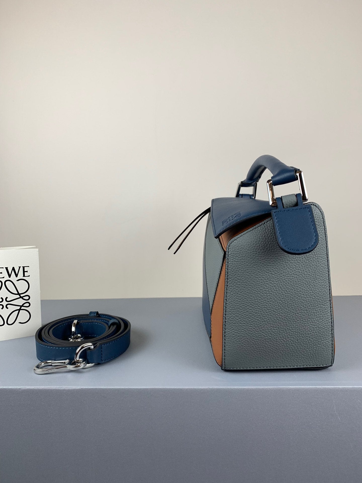 羅L威-Puzzle bag 小牛皮