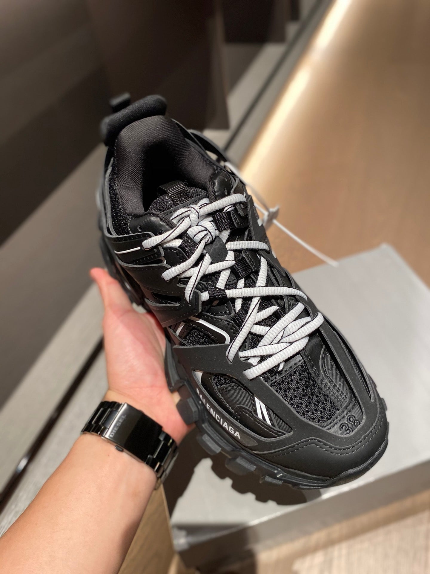 Balenciaga 巴黎世家-老爹鞋