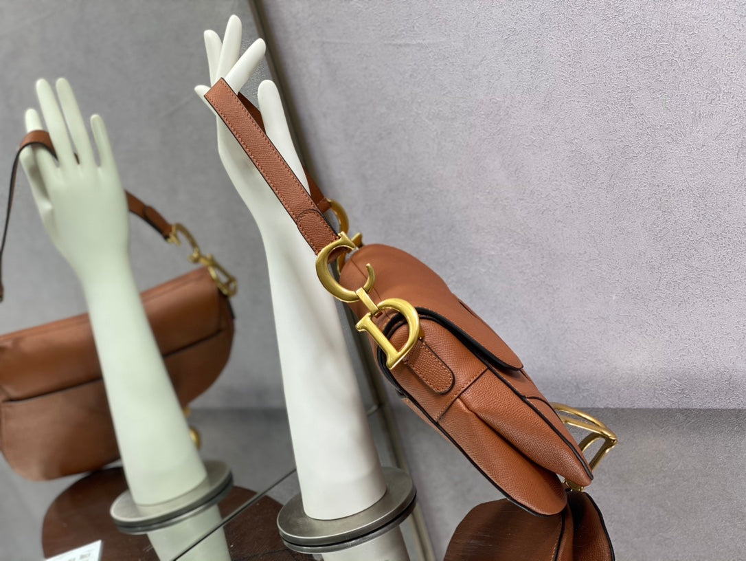 Dior Saddle 馬鞍包-手掌紋-大號焦糖棕色-25.5cm