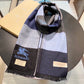 Burberry 羊絨真絲圍巾