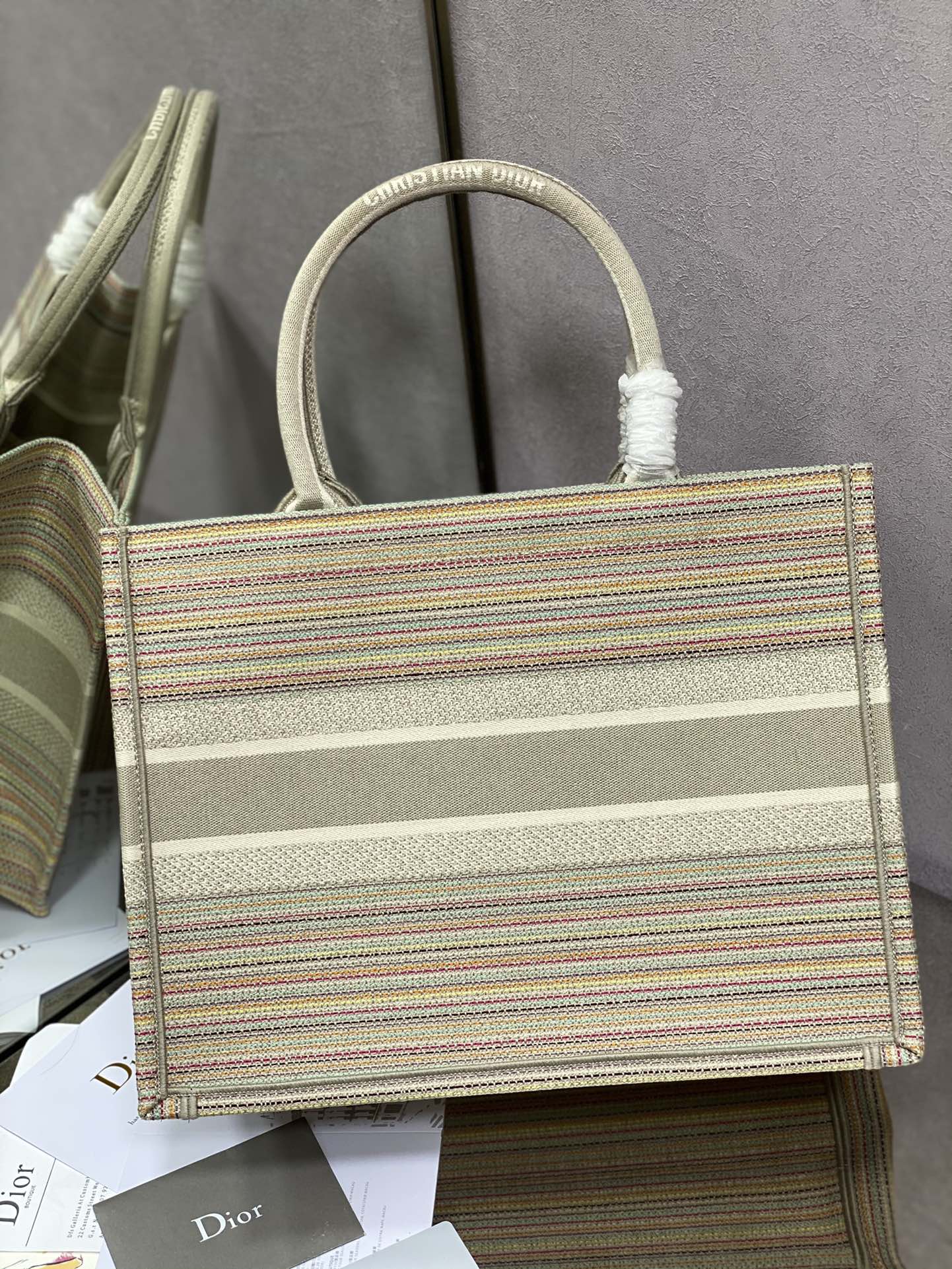 Dior Book Tote-小號36.5cm-金絲條紋