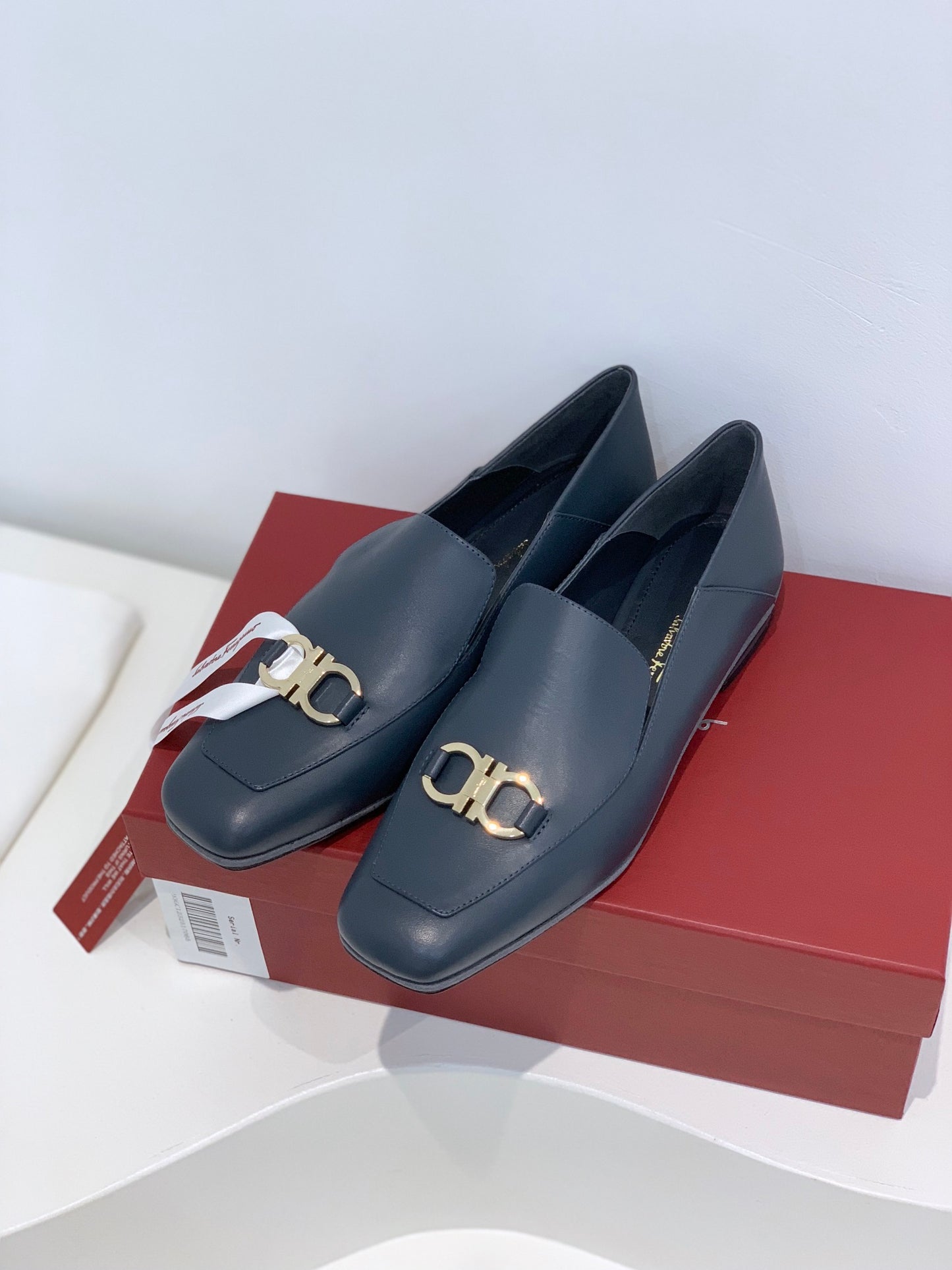 Salvatore Ferragamo鞋-菲拉格慕 經典Gancini扣 小方頭 樂福鞋