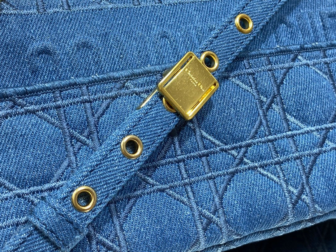 Dior Caro 小號20cm-牛仔藍