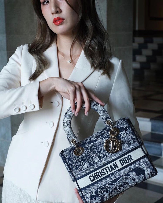 Dior Lady D-Lite黛妃包-刺繡印花深藍