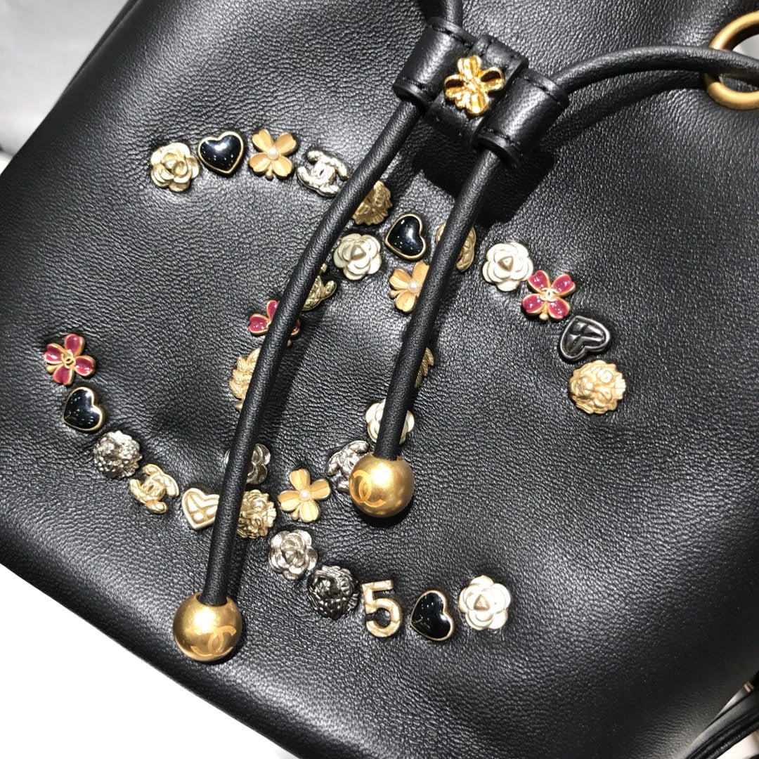 Chanel 2020高級手工坊水桶包