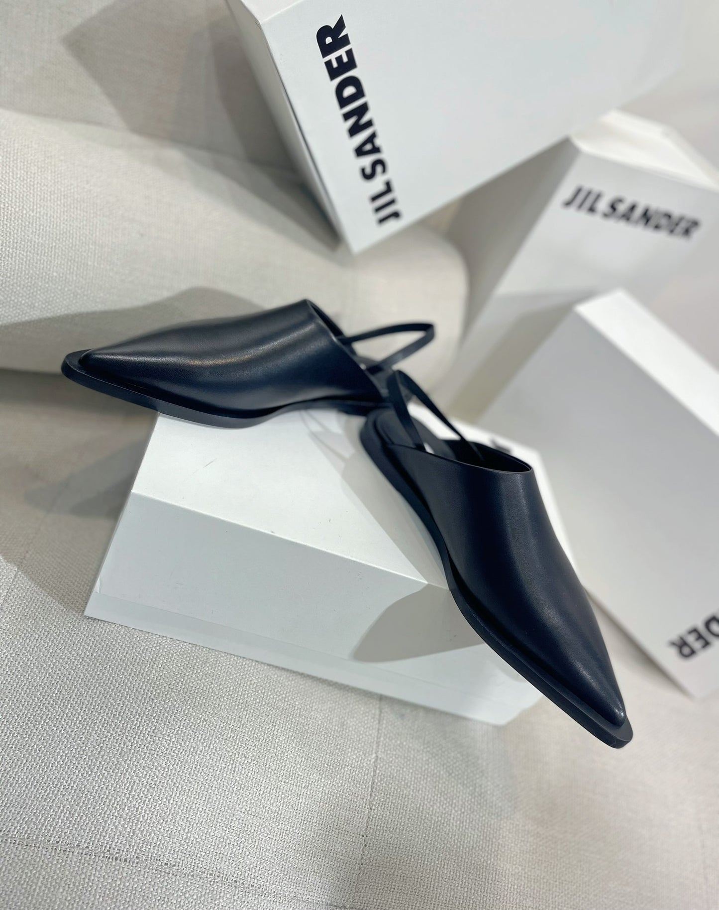Jil sander-2022春夏 走秀新款 牛皮尖頭平底拖鞋