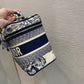 Dior 深藍老虎化妝包-刺繡叢林