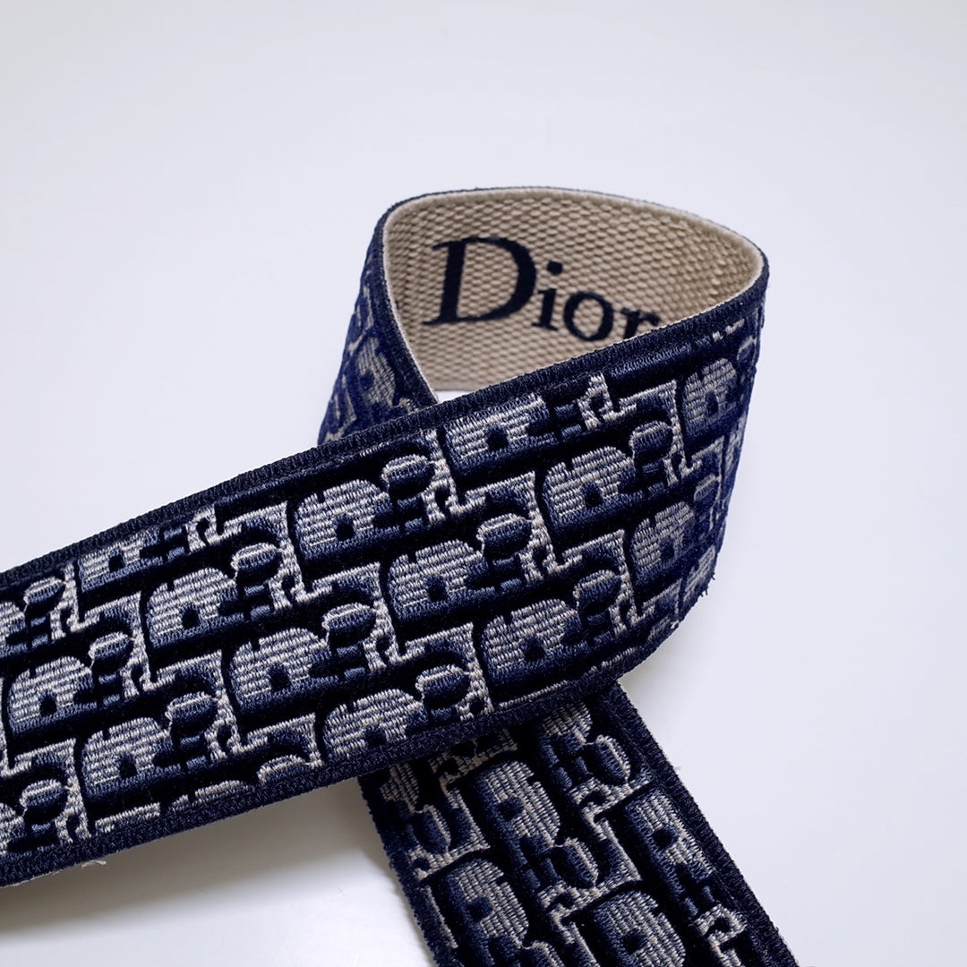 迪D家-天鵝絨 刺繡肩帶 藍色