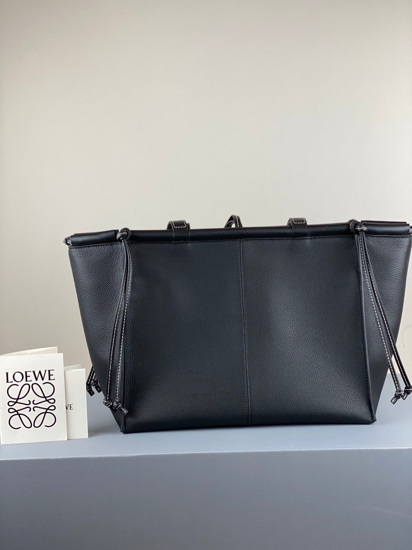 羅L威-Cushion tote 小號