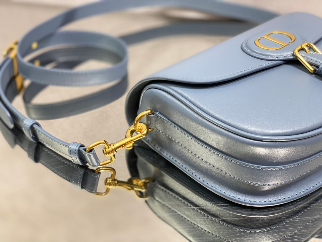 Dior Bobby-中號22cm-復古藍牛皮