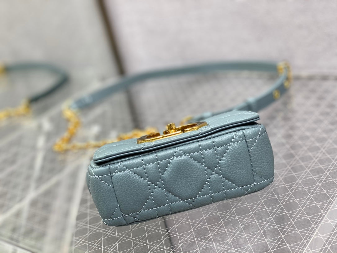 Dior-micro系列  霧霾藍